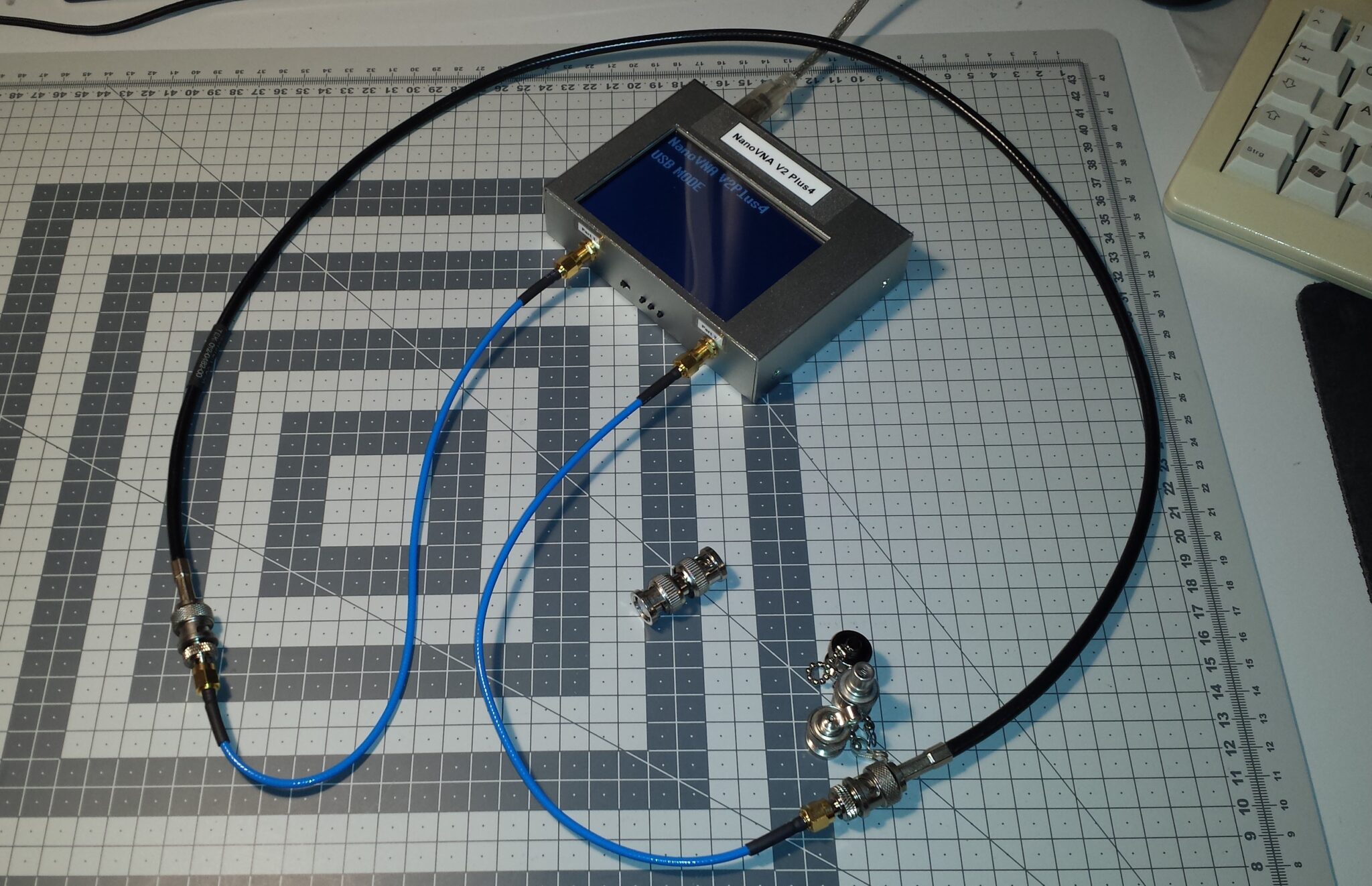 New Addition to the Lab: NanoVNA V2 Plus4 – physik.co-i60.com